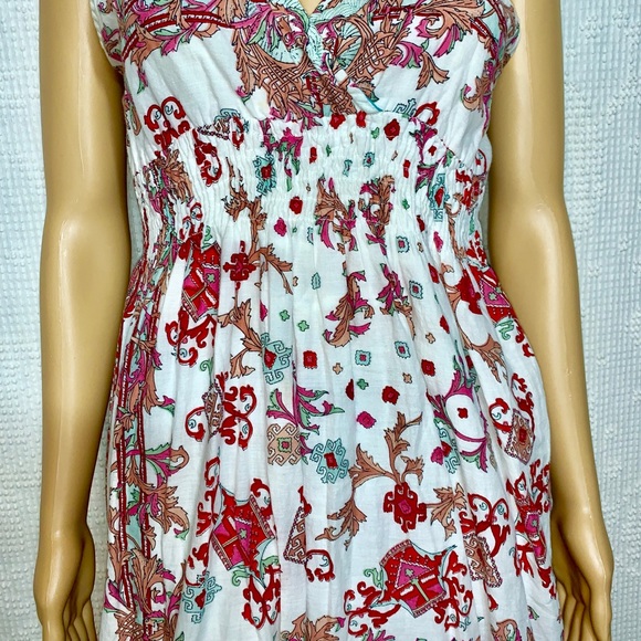 💕3/$25‼️💕ASH & SARA FLOWY PATTERNED DRESS - Picture 4 of 8